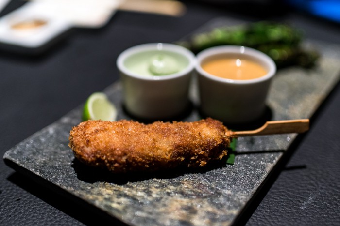 Sticks 'n' Sushi in Covent Garden {photography by Mondomulia} Sticks-n-Sushi-Covent-Garden-14