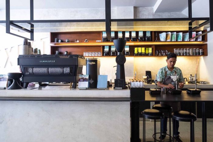 Expat Roasters Seminyak - My Top 12 Speciality Coffee and Brunch Shops in Bali | A Guide of Bali | Mondomulia