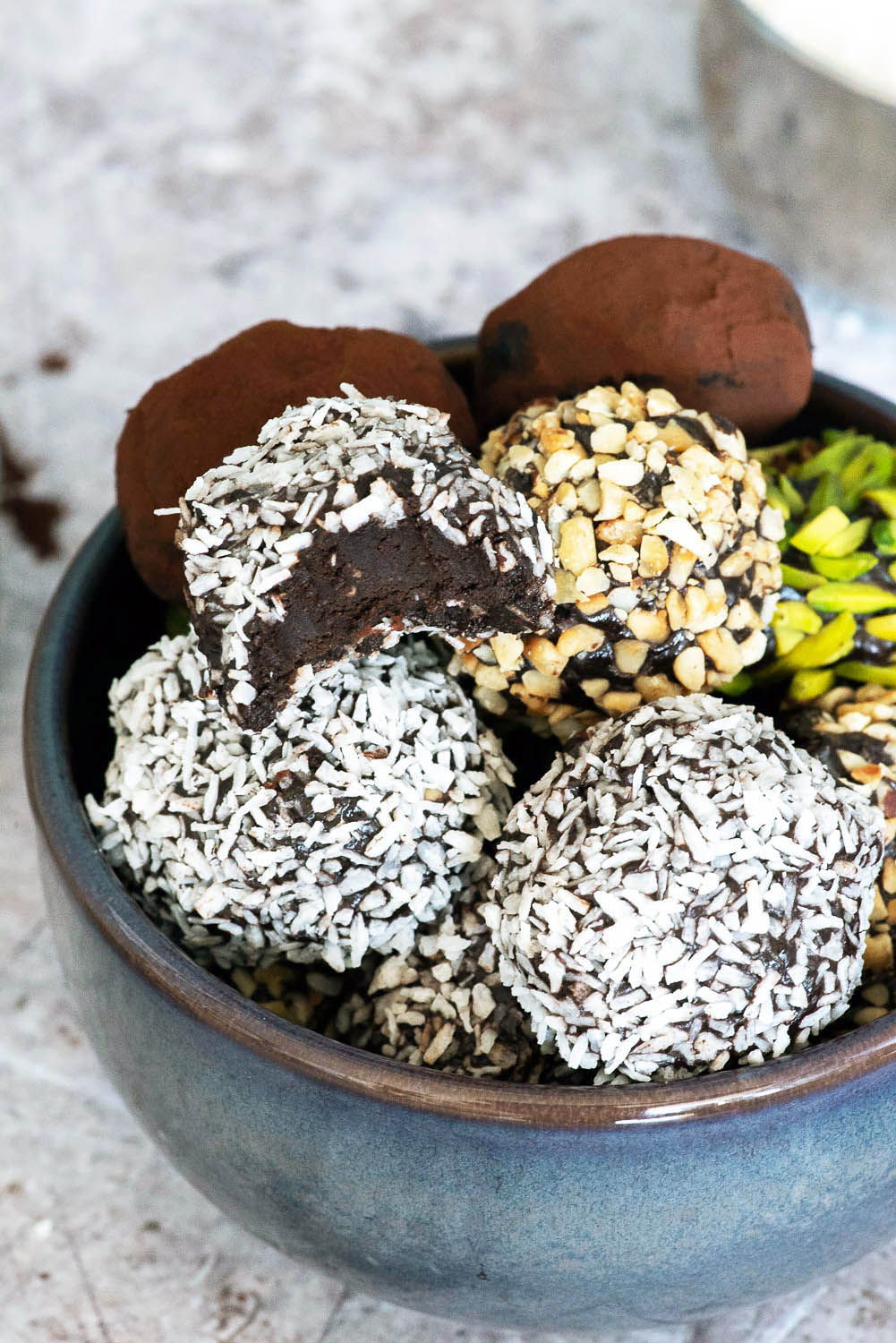 No-Bake Almond Butter and Cacao Energy Balls | Paleo, gluten-free, dairy-free and vegan