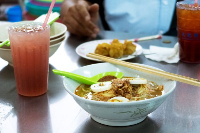 Malaysia Travel Guide: Where To Eat Street Food in Georgetown, Penang | Mondomulia