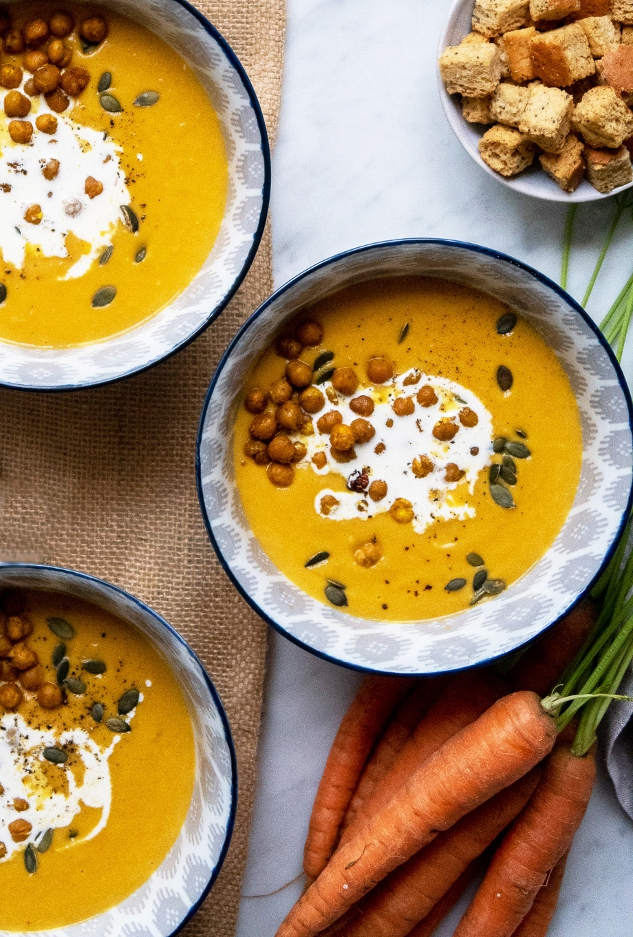 Carrot and Chickpea Soup with Crunchy Masala Chickpeas | Mondomulia
