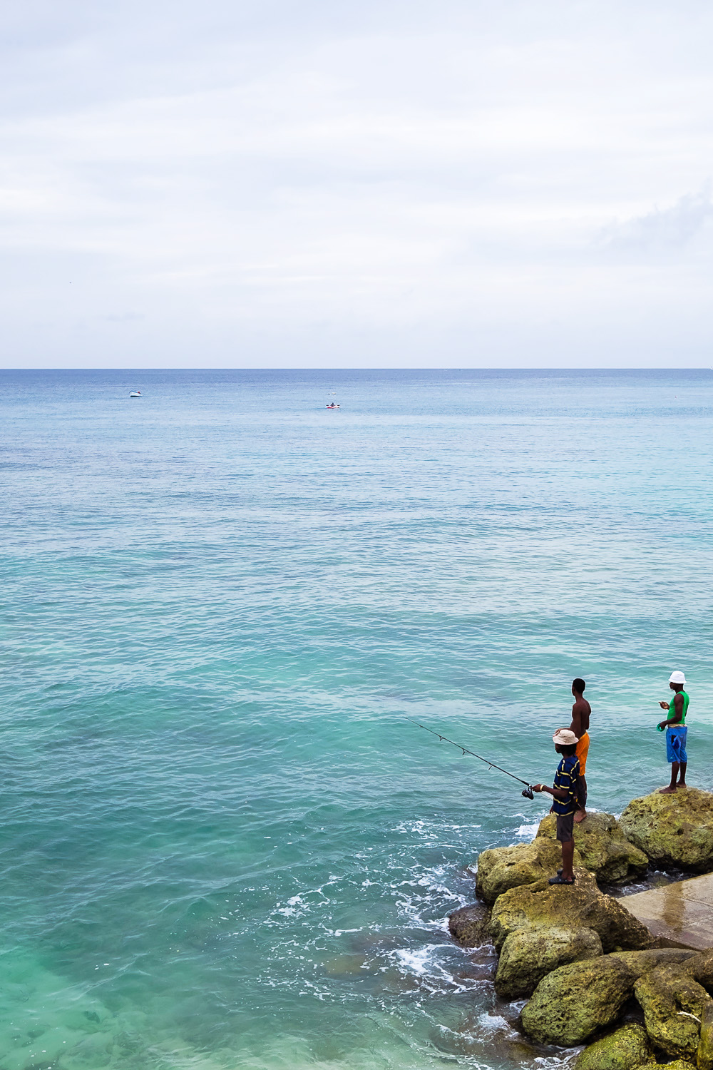 Fishermen at Paynes Bay | A 5-Day Itinerary of What to See and Eat around Barbados
